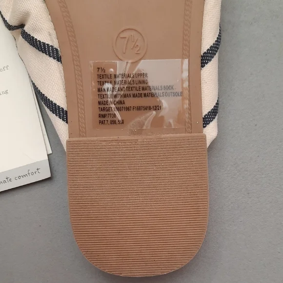 A New Day Cream and Navy Striped Sandals - New With Tags - Size 7.5" - Picture 10 of 10